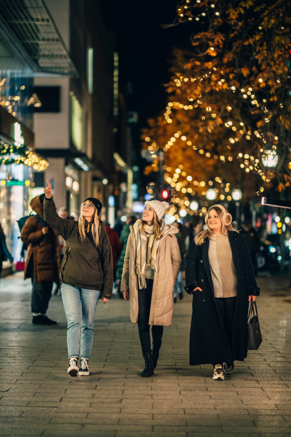 Visit Düsseldorf – Foto: Eugen Shkolnikov