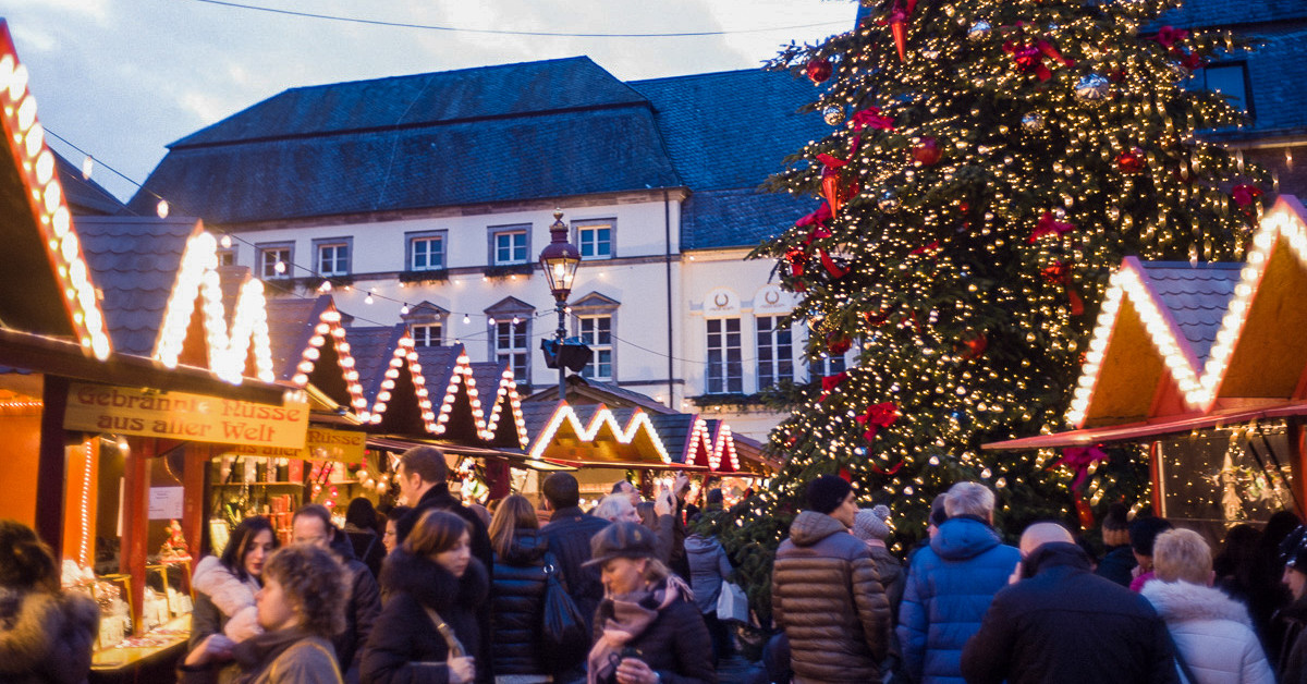 Dusseldorf Christmas Market 2024 Allys